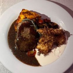 Medallón de filete de Res y Camarón