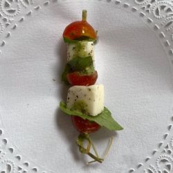 Brochetita de Tomate Cherry