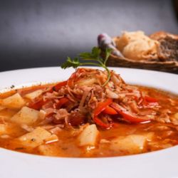 Sopa Rusa de embutidos