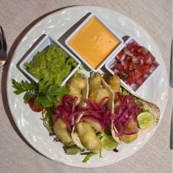 Tacos de Pescado tipo “Baja”