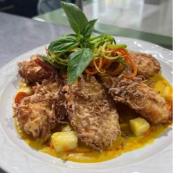 Camarones al Coco con Salsa de Mango