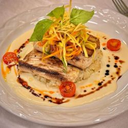 Filete de pescado con Salsa de Vino blanco