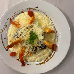 Risotto al Vino blanco con Camarones